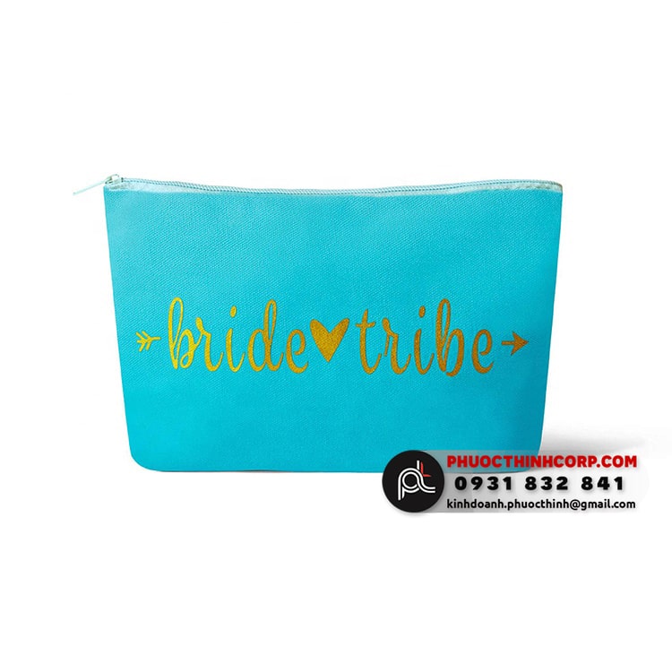 Túi trang điểm mini in chữ "Bride tribe" màu xanh dương